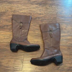 Clarks Brown Leather Heeled Boots Sz10M